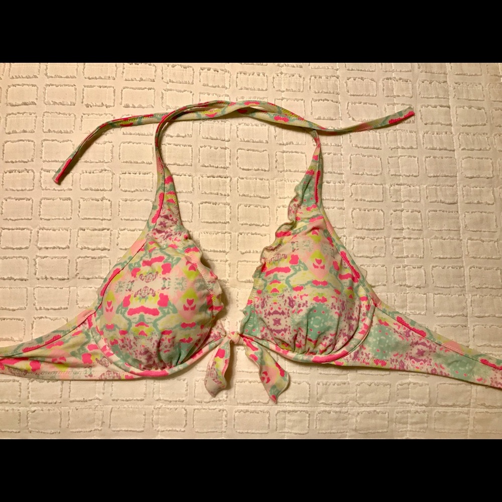 Victoria’s Secret bikini top